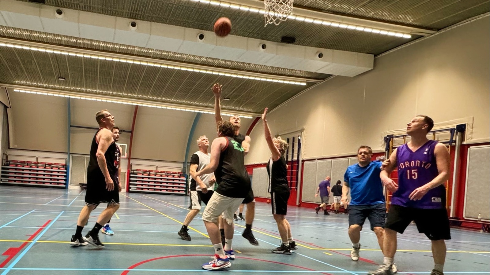 Recreanten basketbal bv voorne